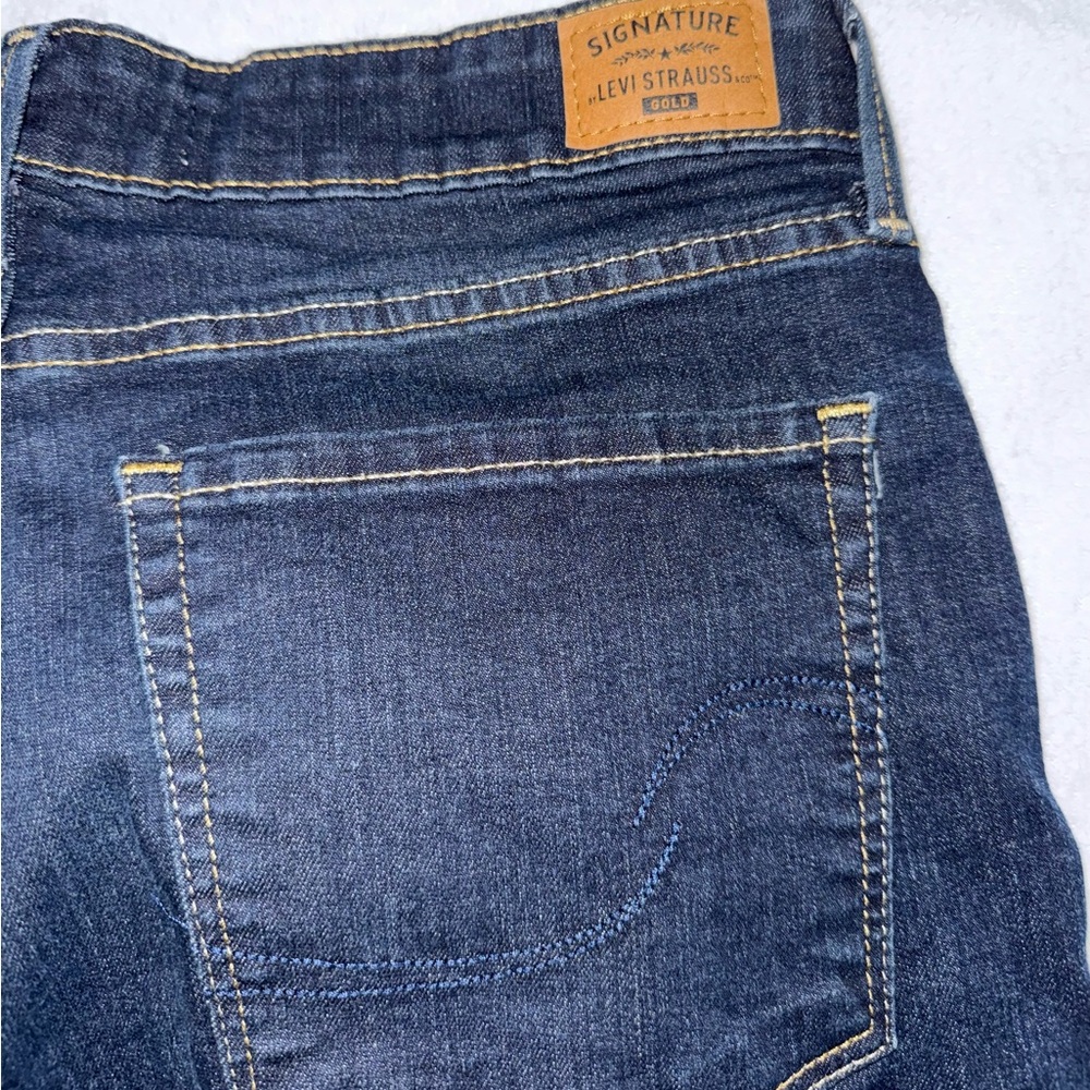 Women's Dark Blue Denim Shorts by Levi Strauss - Picture 4 of 5